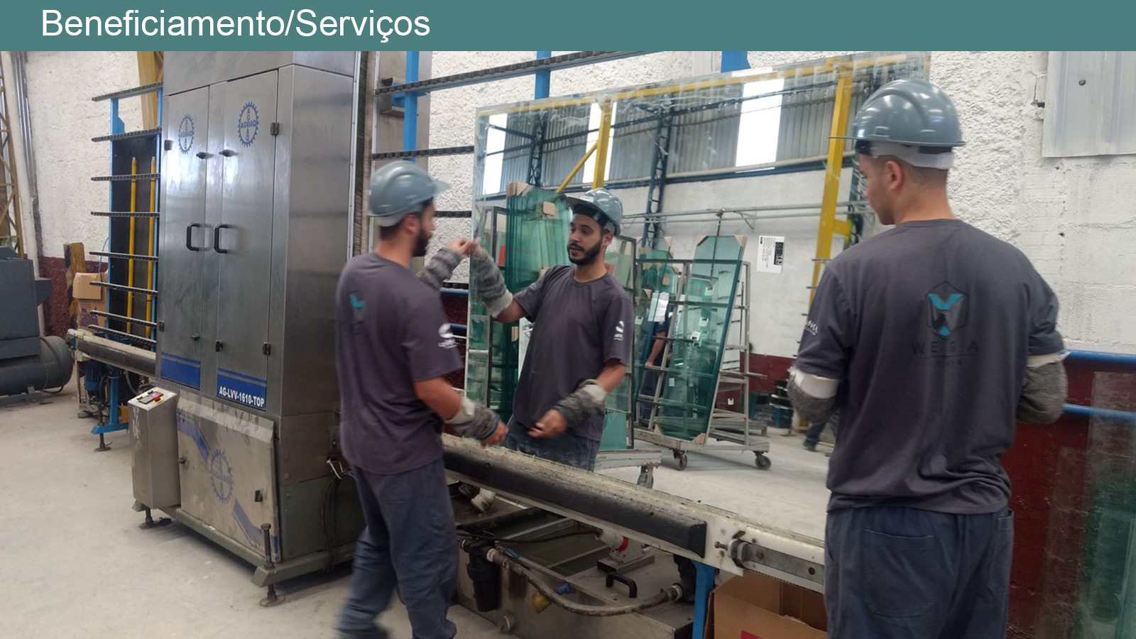 Linha de beneficiamento e lavagem de chapas de vidro na WegaVidros